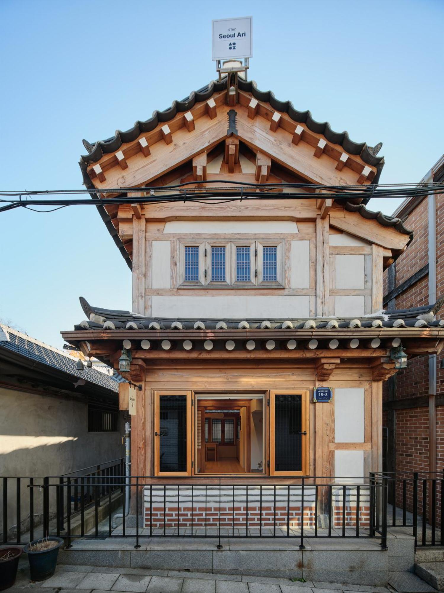 The Korean Traditional Hanok In Downtown Seoul For Convenient Public Transportation - Seoul Ari Exterior photo